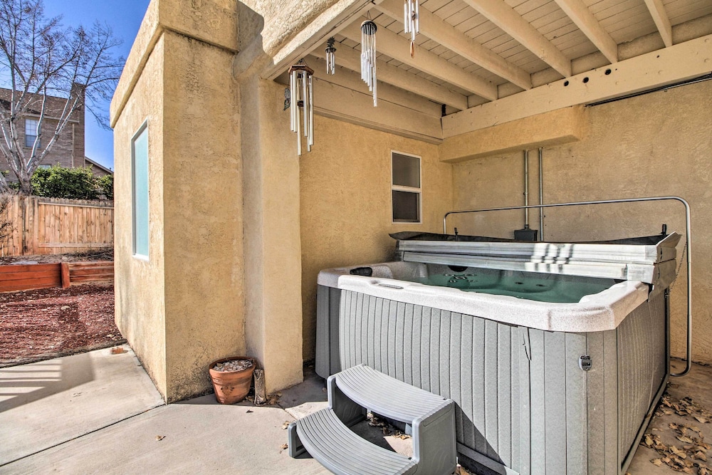 Albuquerque Home w/ Spacious Yard & Fire Pit! view 2