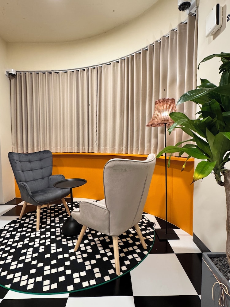 Bluedot Poshtel Myeongodong