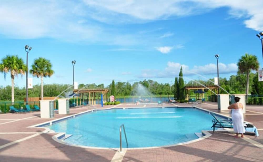 Villas at Seven Dwarfs Lane #1 - 4 Bed 3 Baths Townhome