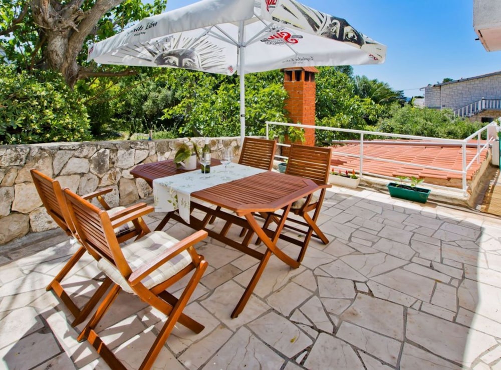 Charming and Sunny Hvar Apartments