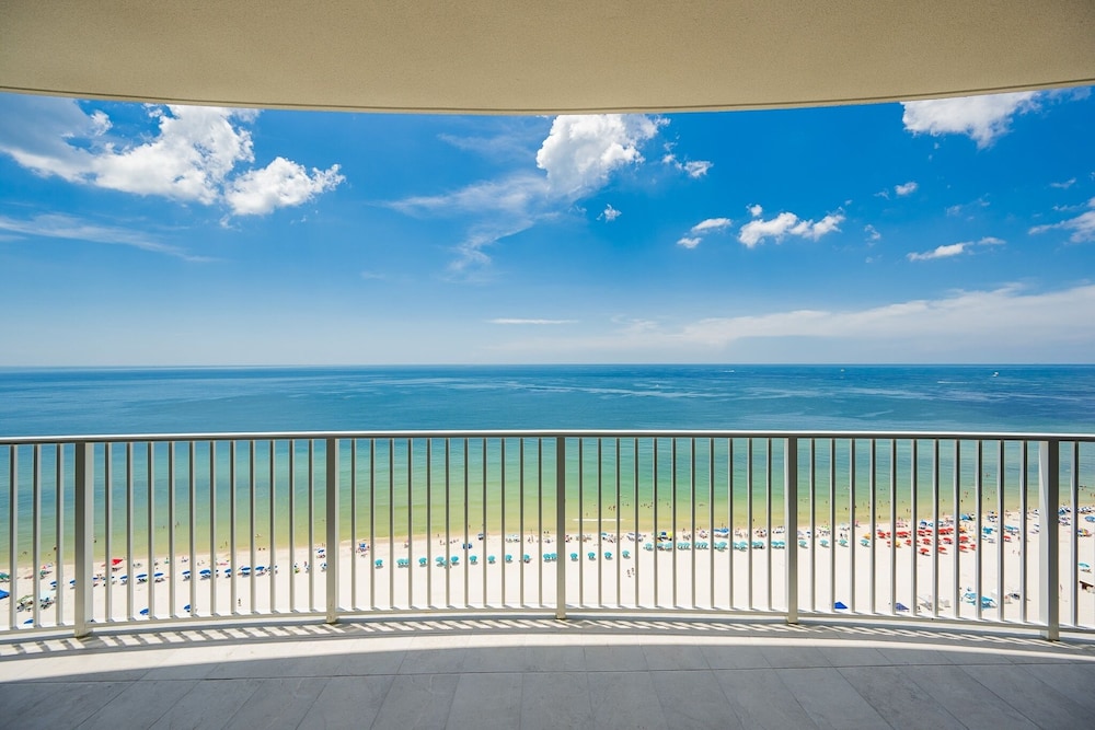 Phoenix Gulf Shores Ii 1702 3 Bedroom Condo