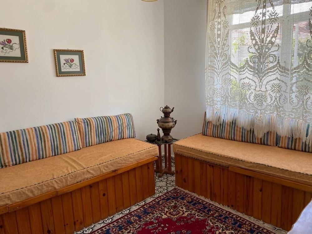 Bozcaada Butik Pansiyon - Image 52