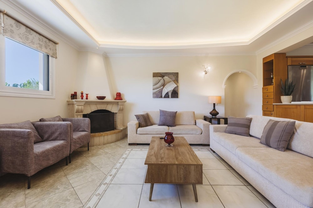 Villa Lilly With Private Pool
