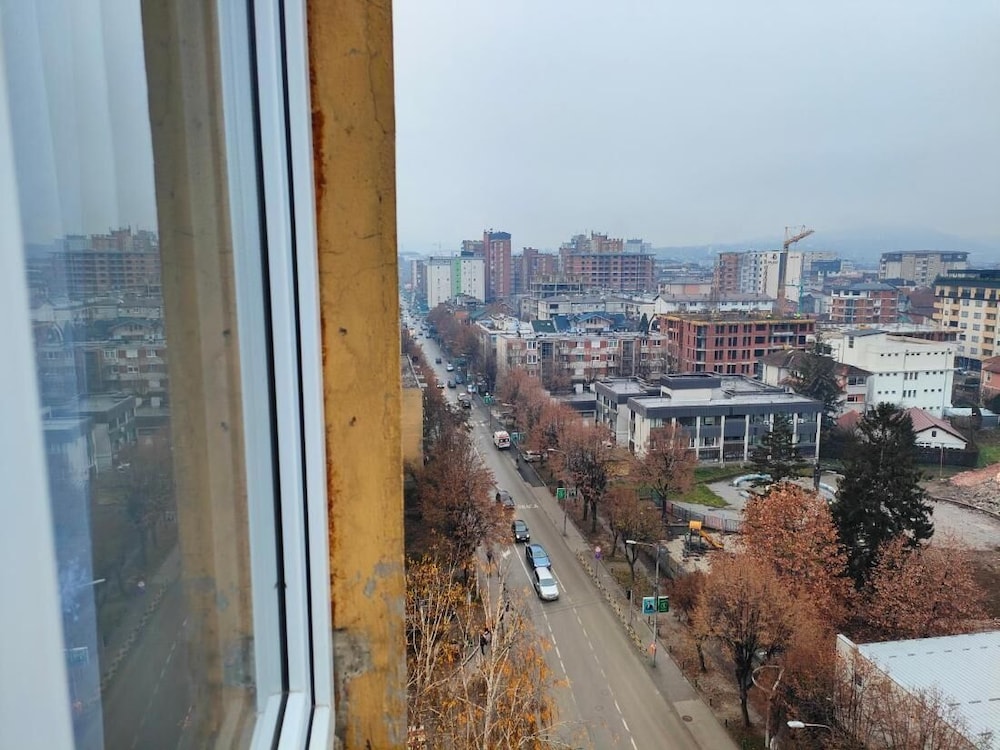 Charming Studio Apartment in Novi Pazar With City & Mountain Views
