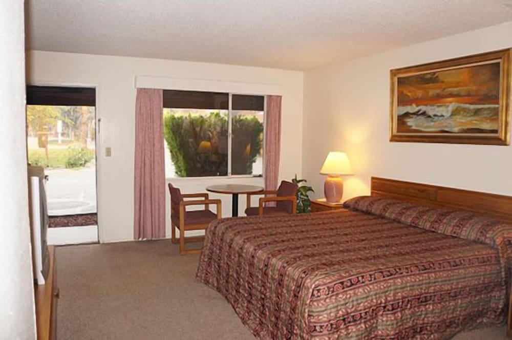 Willows Vacations - Blue Gum Motel - Property Image 17