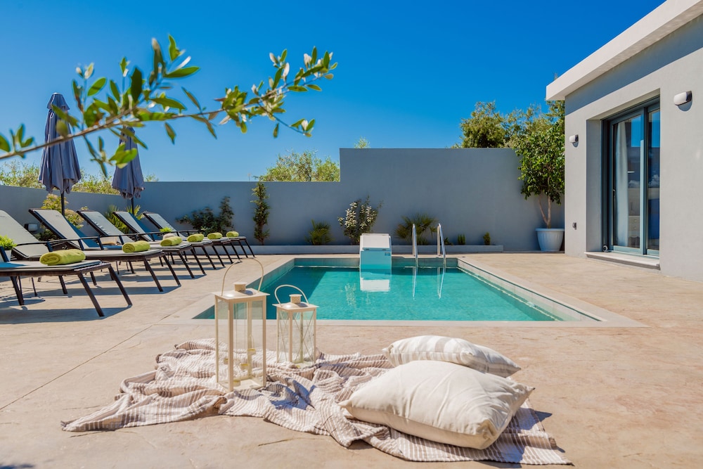 Natura Verde Villas