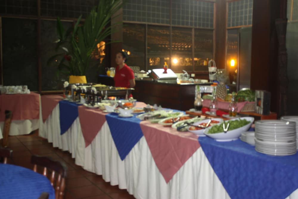 Foresta Lodge