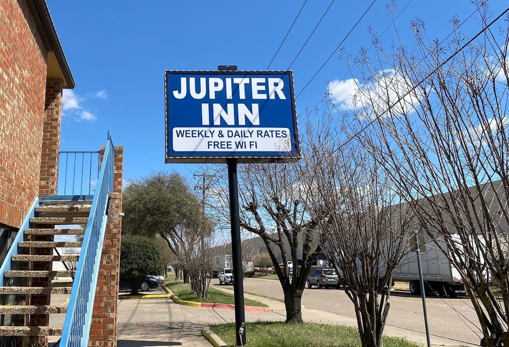 Jupiter Inn - Property Image 9