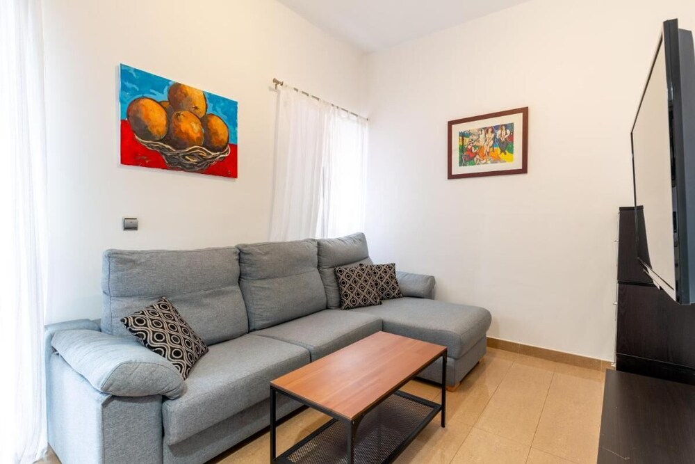 Charming Apartment in El Arenal, Sevilla's Heart