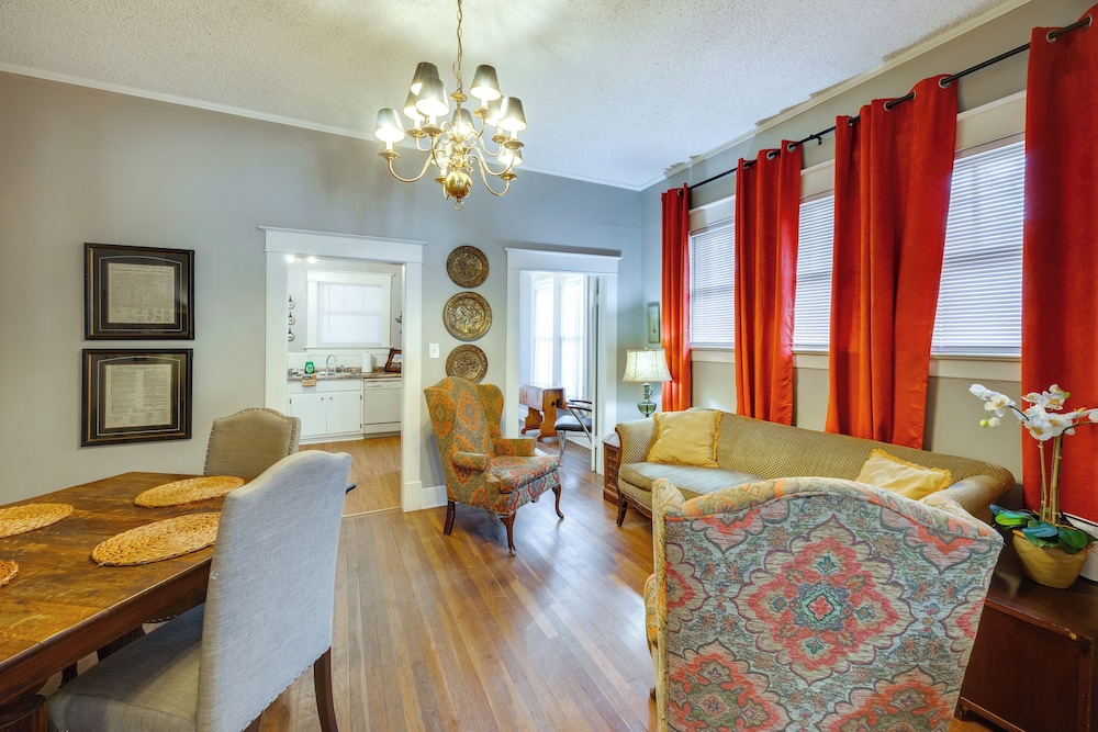 'hickory Hill House' < 1 Mi to Downtown Texarkana!