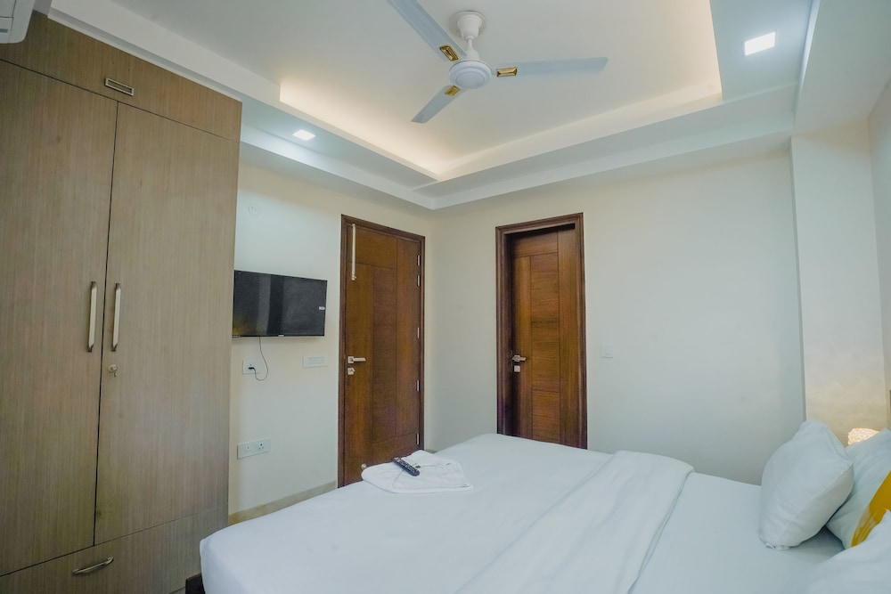 Lime Tree Apartment - 636 Sec 43 Gurgaon