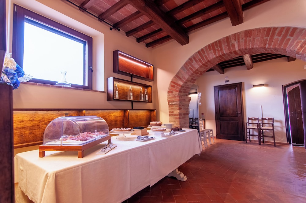 Borgo Sant'Apollinare Resort