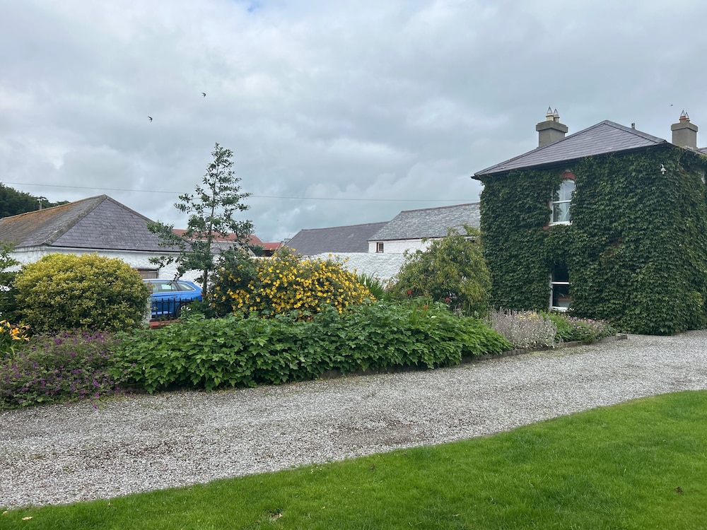 Cosy Kilkenny Apartment With 2 Bedrooms