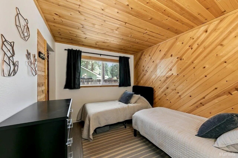 3300 Cape Horn 3 Bedroom Home