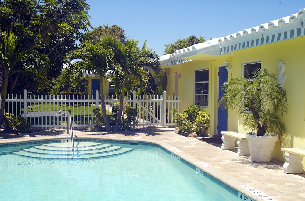 Bahama Beach Club of Pompano
