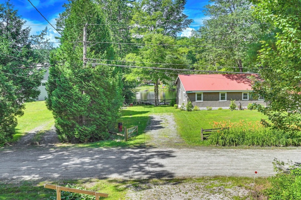 Becket Home w/ 3-season Porch: Walk to Lake Access