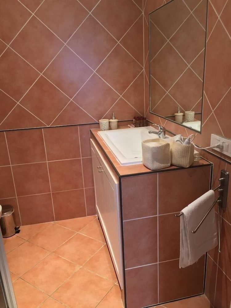 Colonna Suite Luxury - Termini Station Big Apartment — Rome photo 3