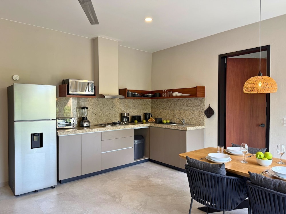 Rooms M