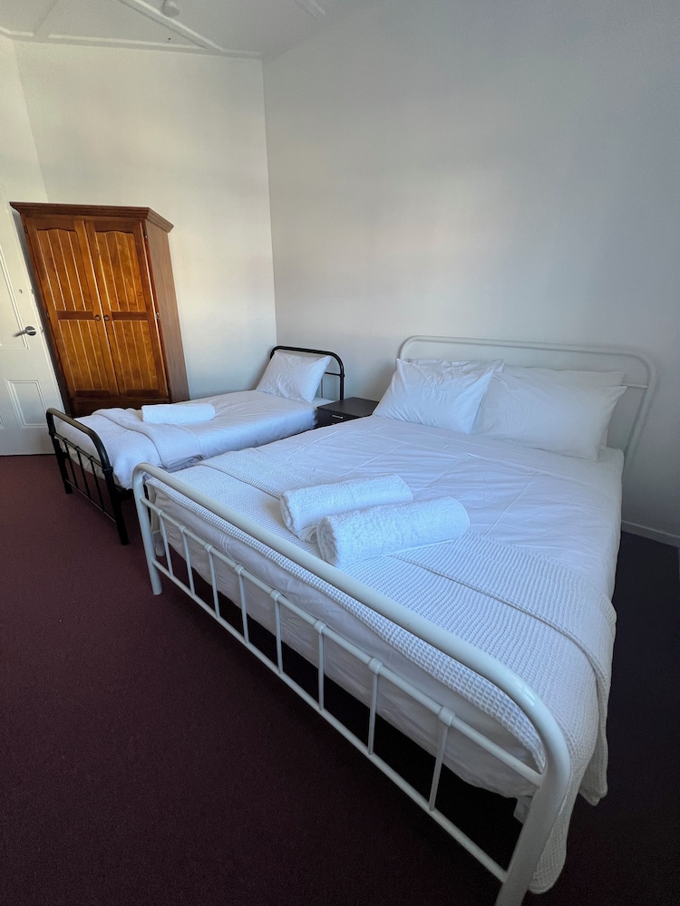 The Lodge Cooma