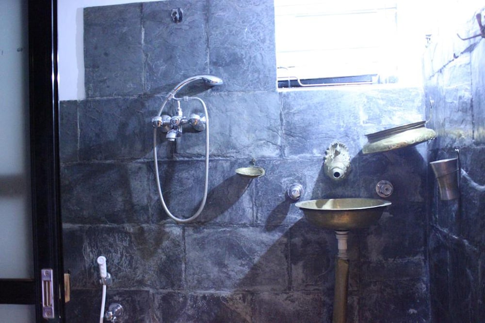 Goathchen Guest House