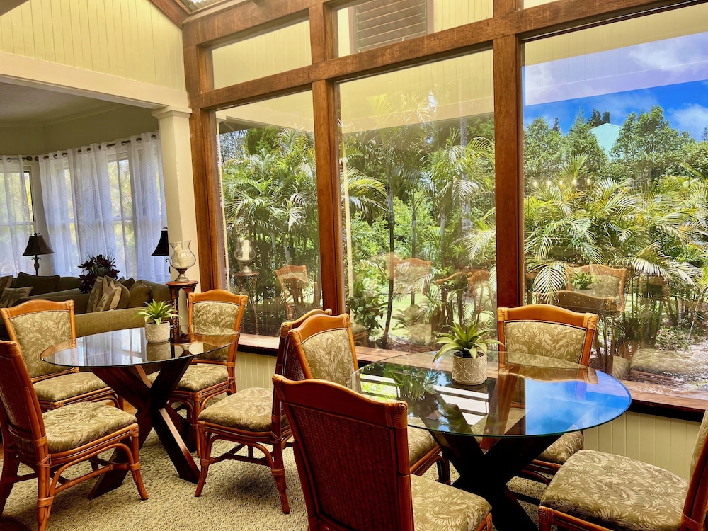 Aloha Junction Bed and Breakfast view 5