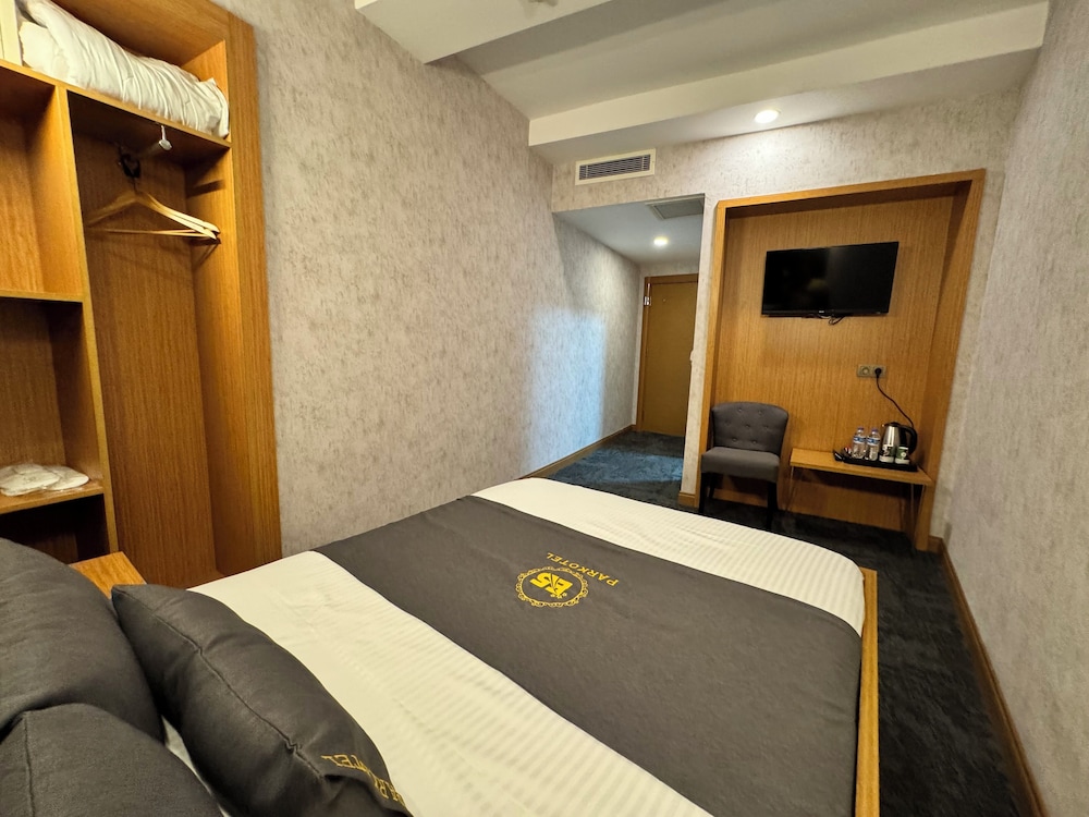 E5 Park Hotel - Image 22