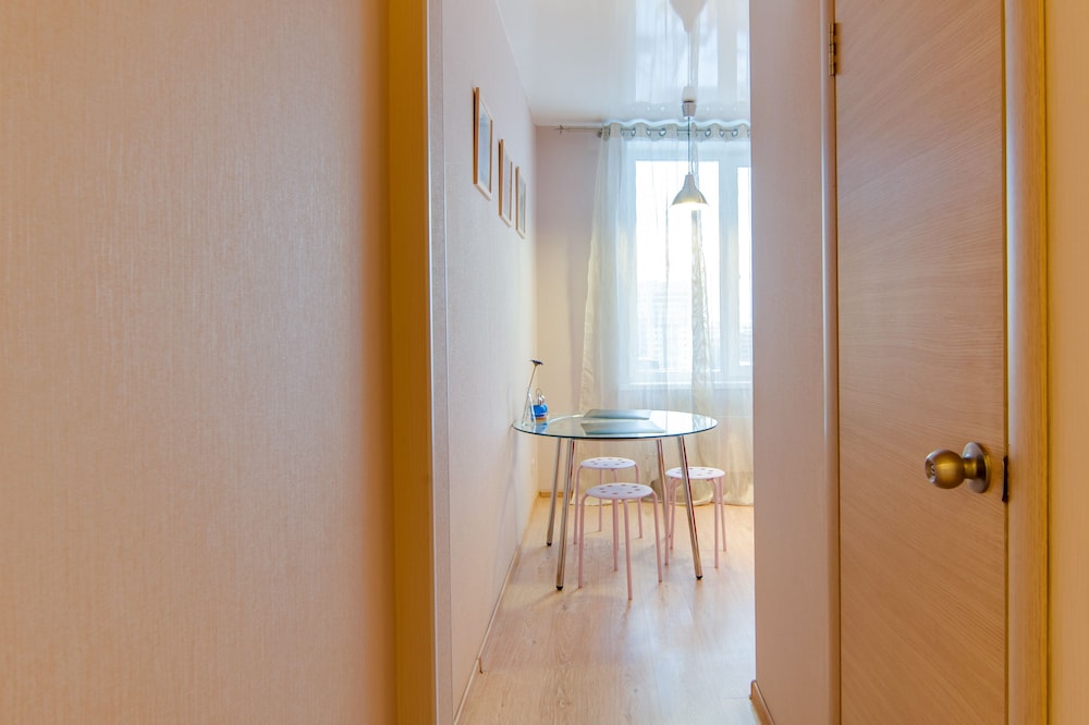 Aura Apartments