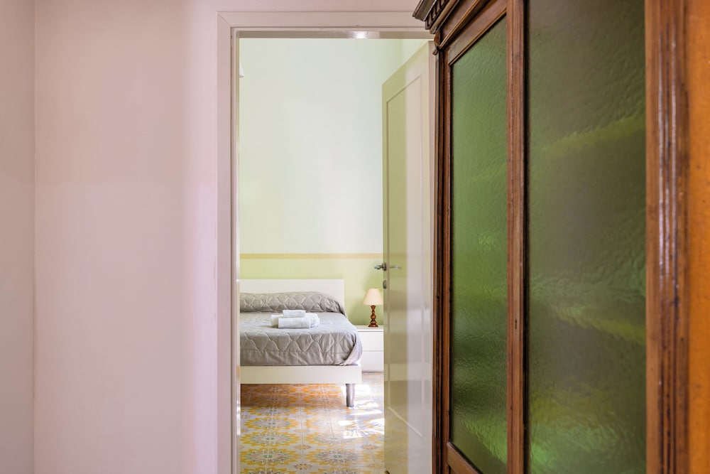 Villa Villari Terrace and Patio by Napoliapartments