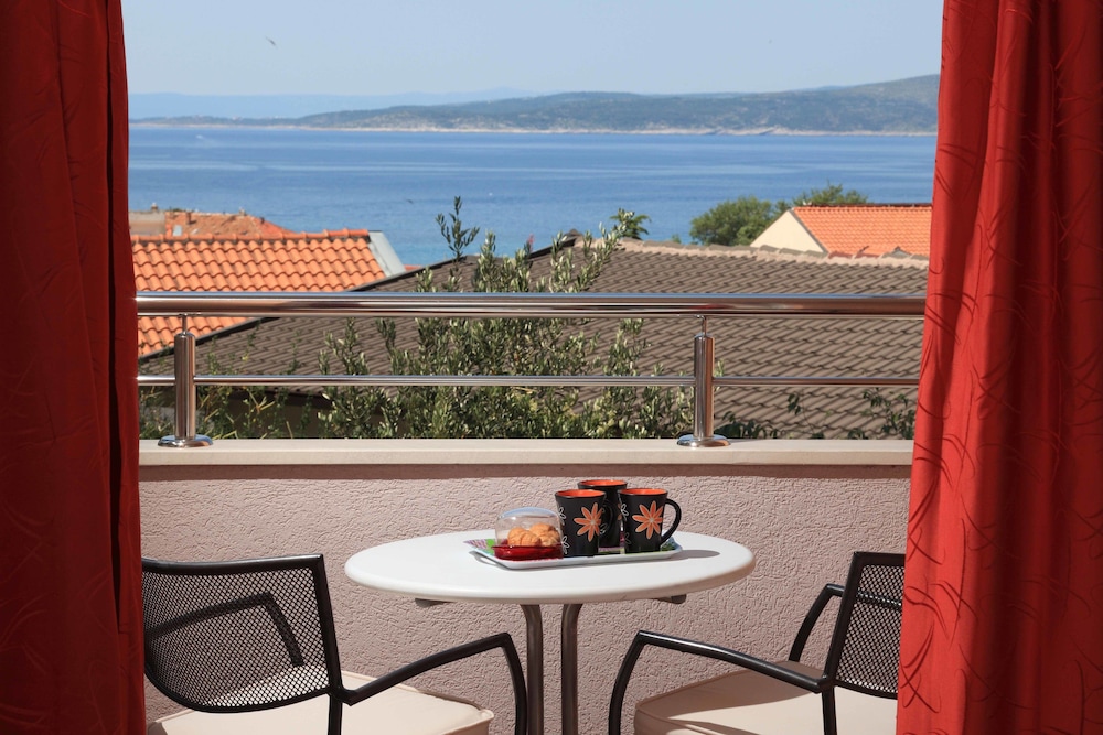 Apartments Vila Adrijana and Fitness Studio Wolf