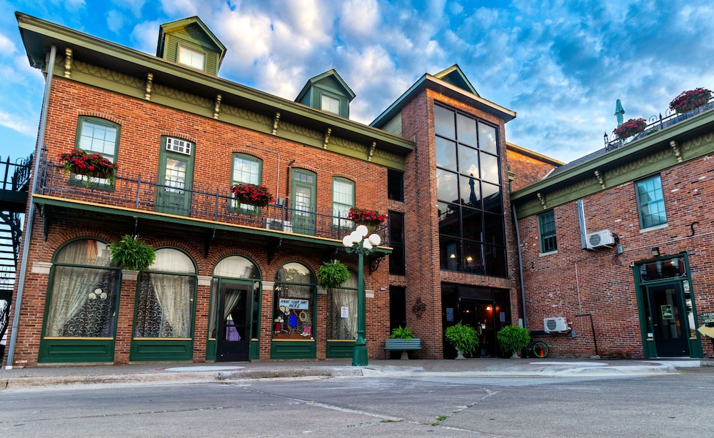 Kingsley Inn