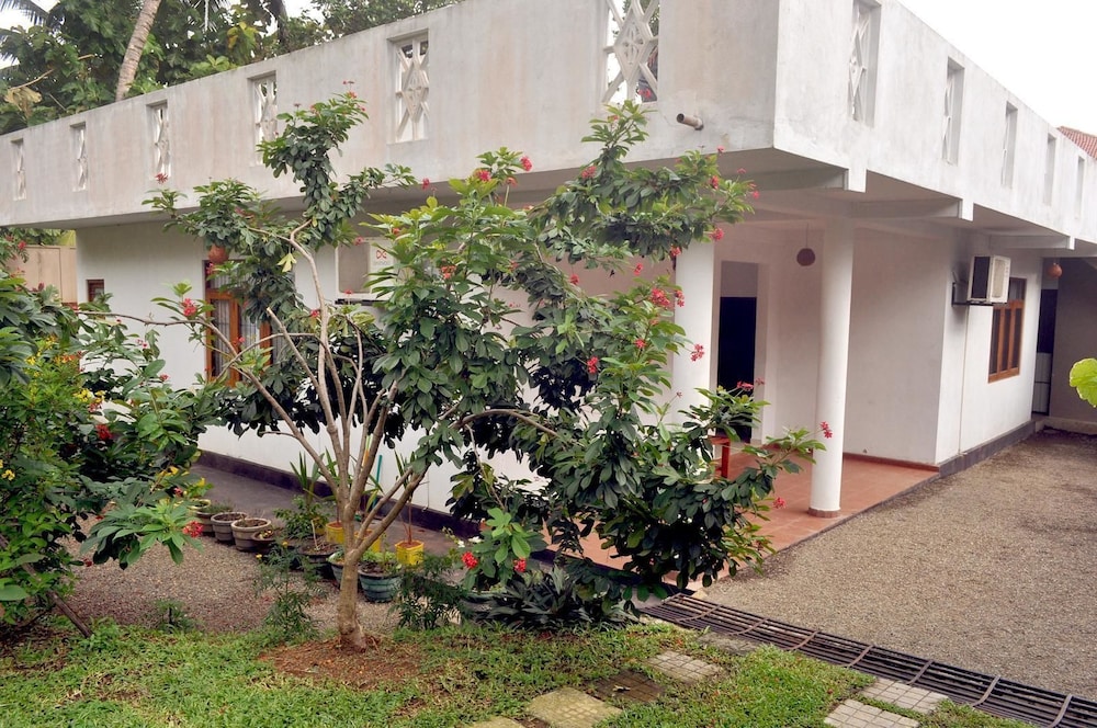 Lavendish Beach Resort