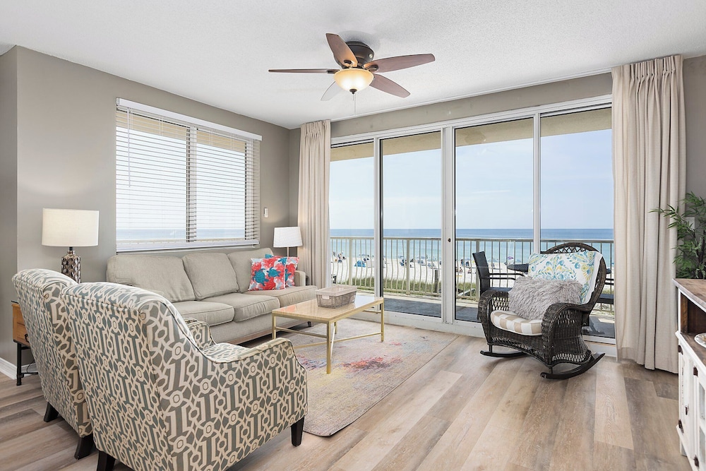 Emerald Key by Southern Vacation Rentals