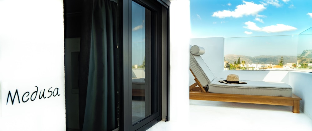 Smaris Collection villa Sisi
