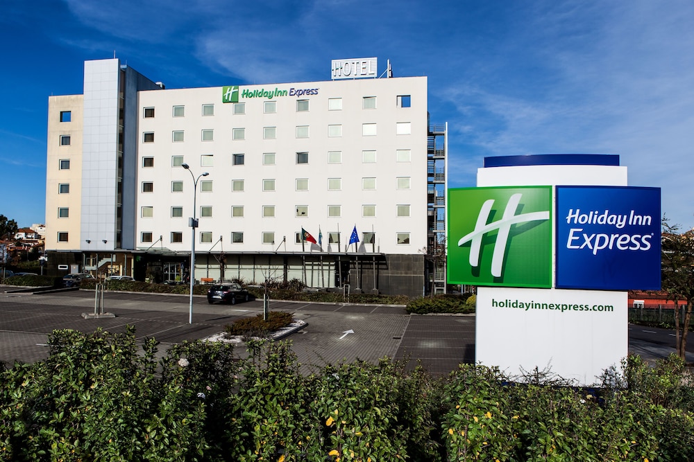 Oeiras Vacations - Holiday Inn Express Lisbon - Oeiras, an IHG Hotel - Property Image 1