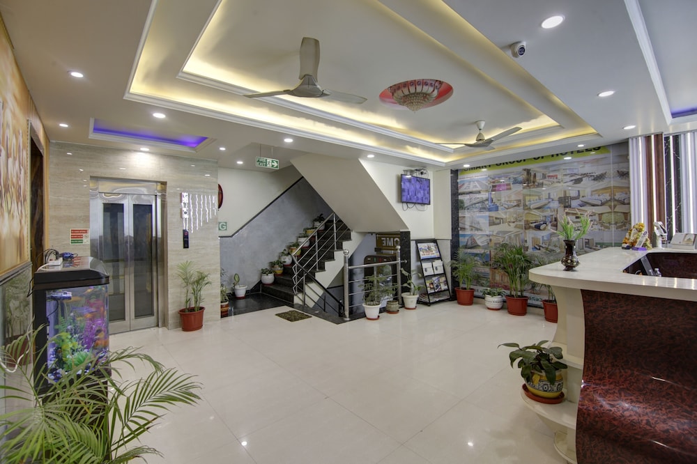 Hotel Mahipalpur Village-Delhi Airport