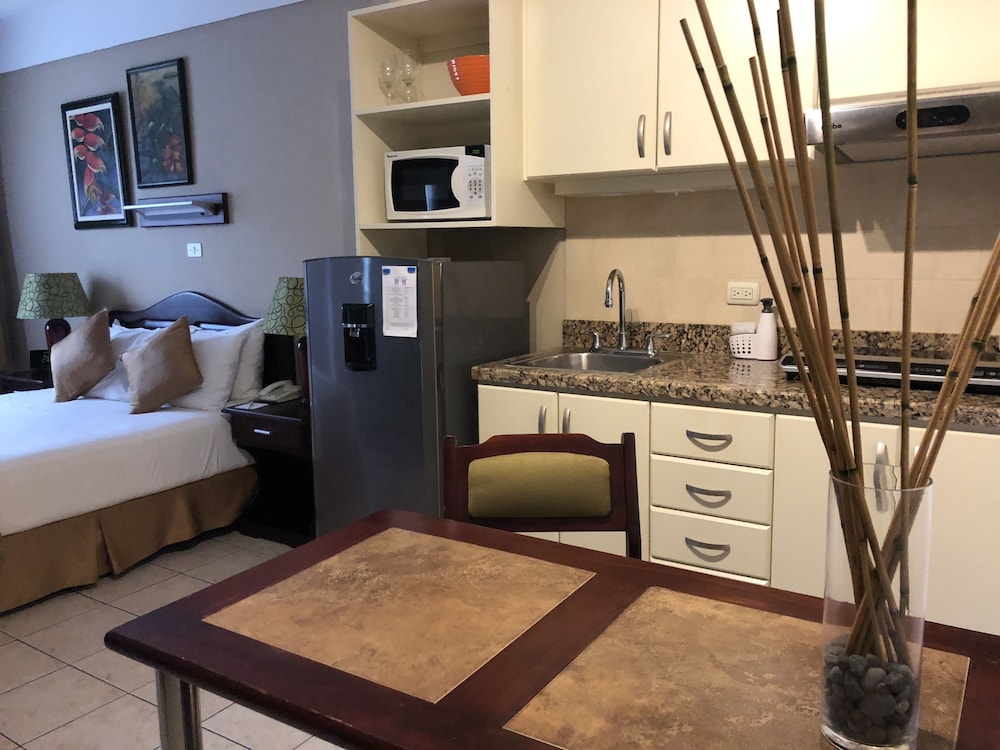 San Jose - Costa Rica Vacations - La Sabana Hotel Suites Apartments - Property Image 24