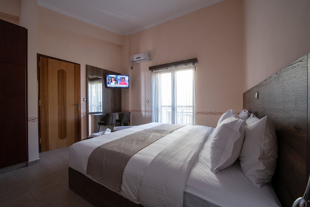 Cyrenia Guesthouse - Property Image 21