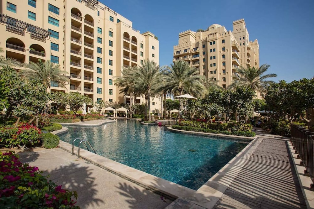 Fairmont North Residence Full Sea View 2br 166 Sqm