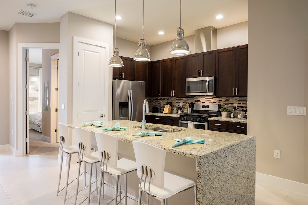 4 BR 4 BA Full Kitchen A C 5min Disneyworld, Billede 20