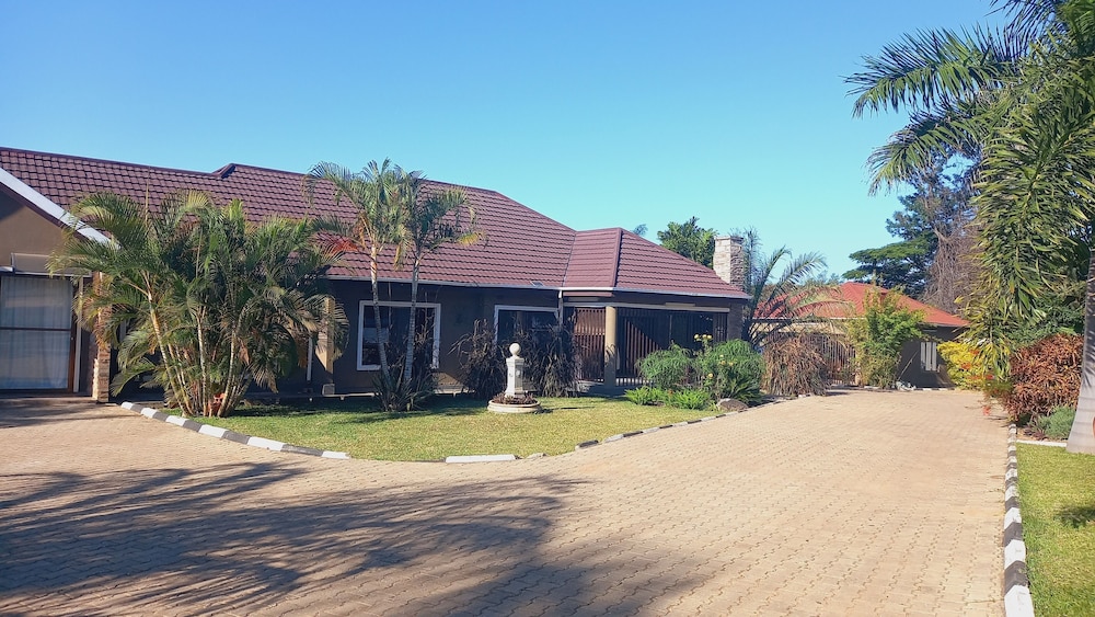 Hideaway Apartments