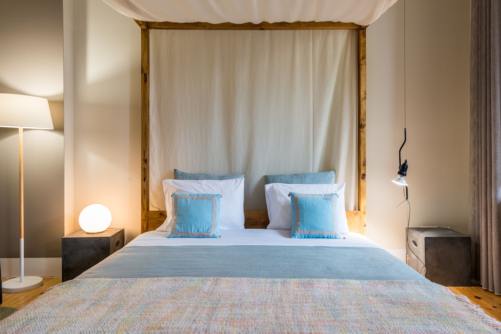 19 Tile Ceramic Concept - by Unlock Hotels