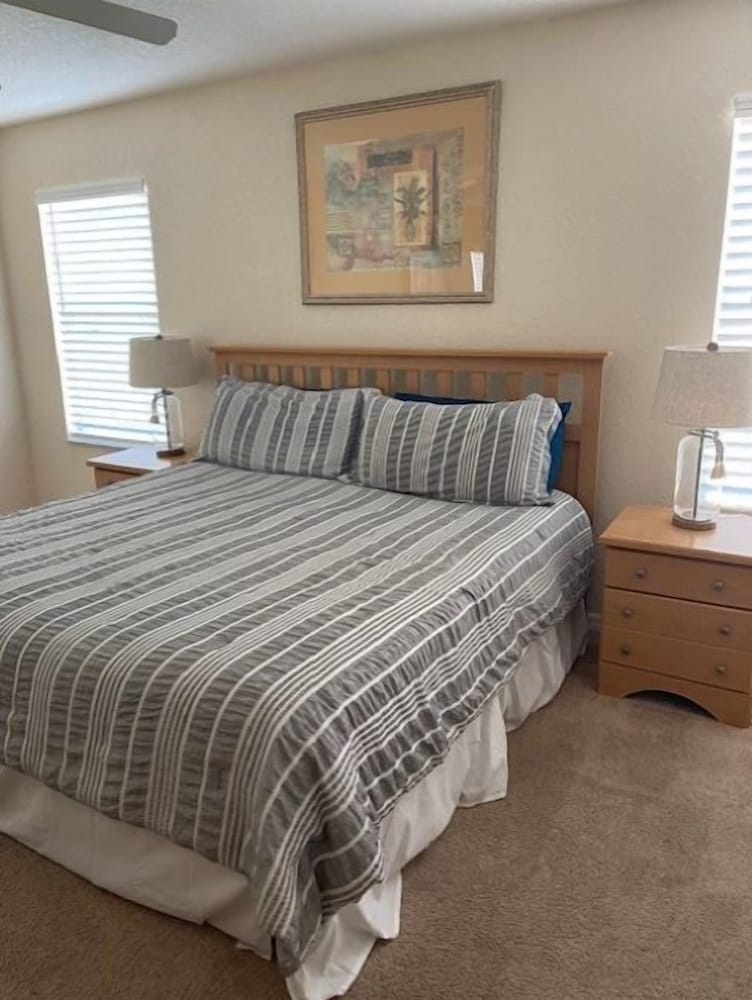 Davenport Vacation Homes by Shine FM