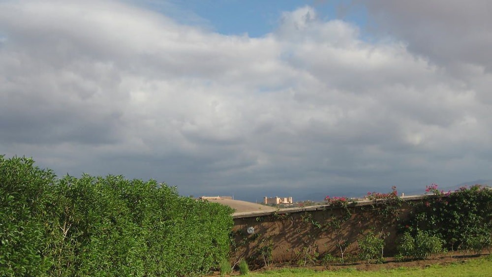 Villa Residence Oumnas