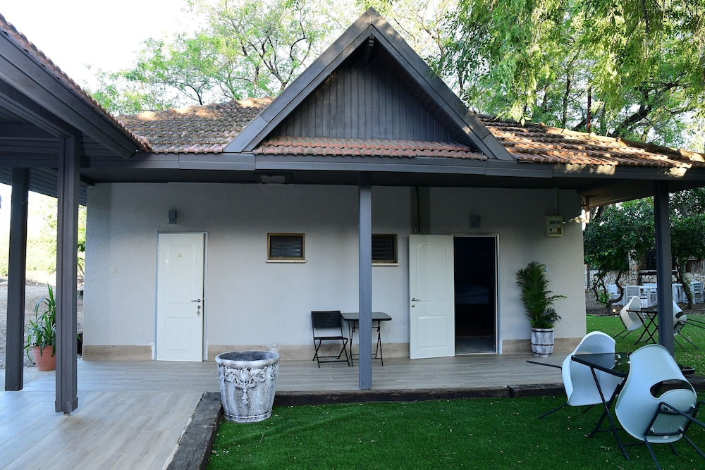 Photo 20