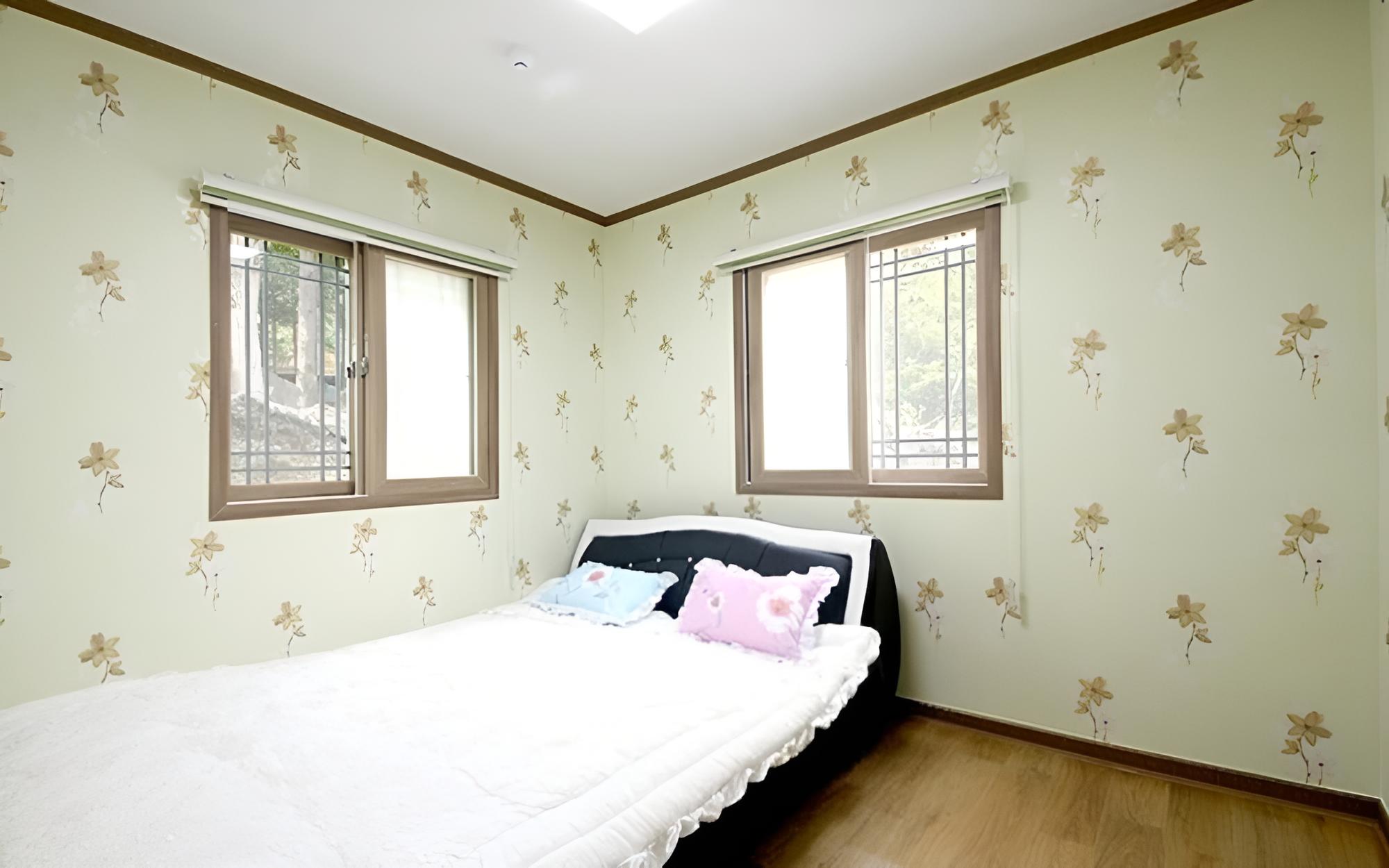 Gwangyang Full Supia Pension view 4