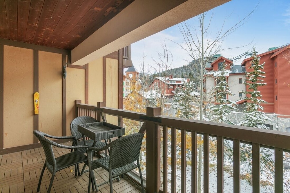 1311 - Three Bedroom Deluxe Eagle Springs West 3 Condo