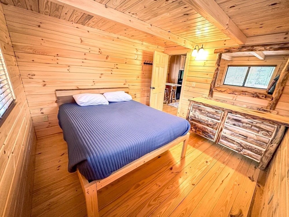 Red Canyon Lodge view 3