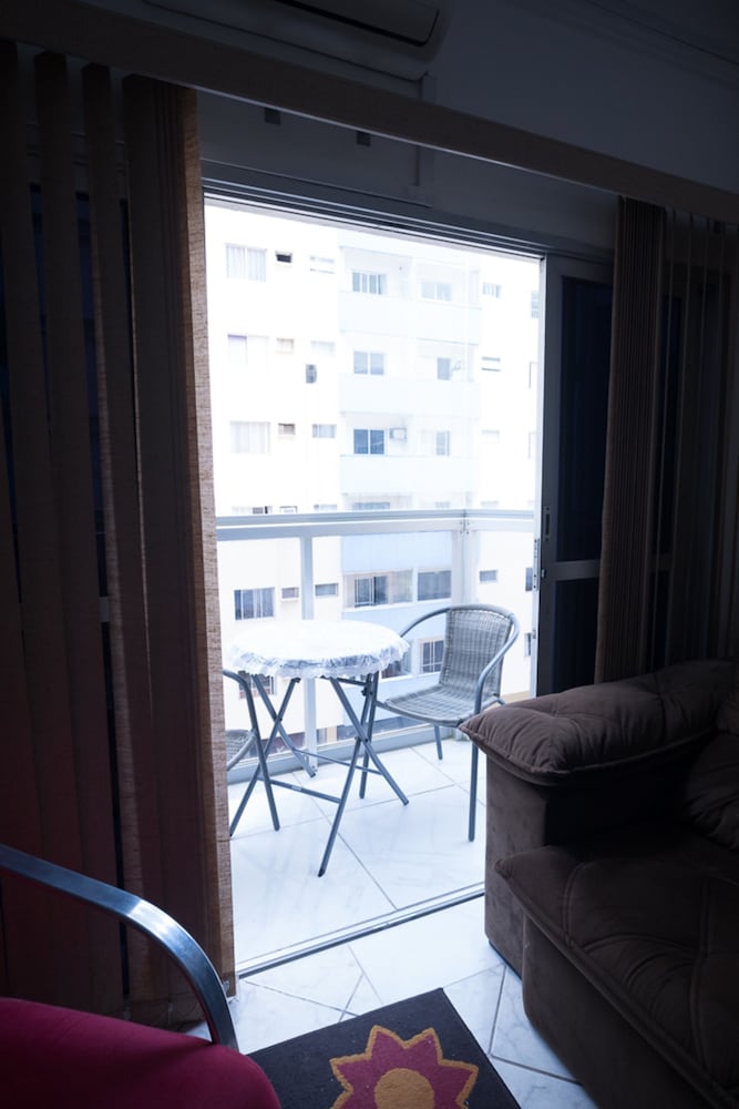 Apartamento com Wi-fi a 190 m da Praia da Costa