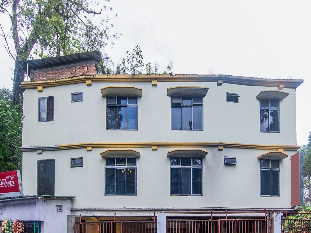 OYO 14874 Live Inn Guest House view 2
