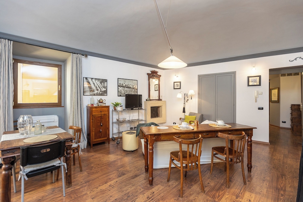 Pantheon Apartment